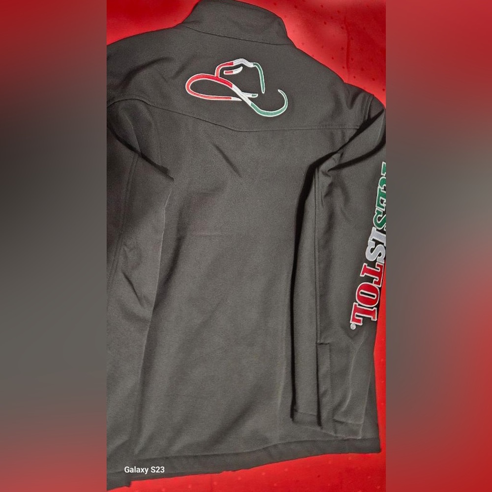 Mens medium Resistol softshell jacket